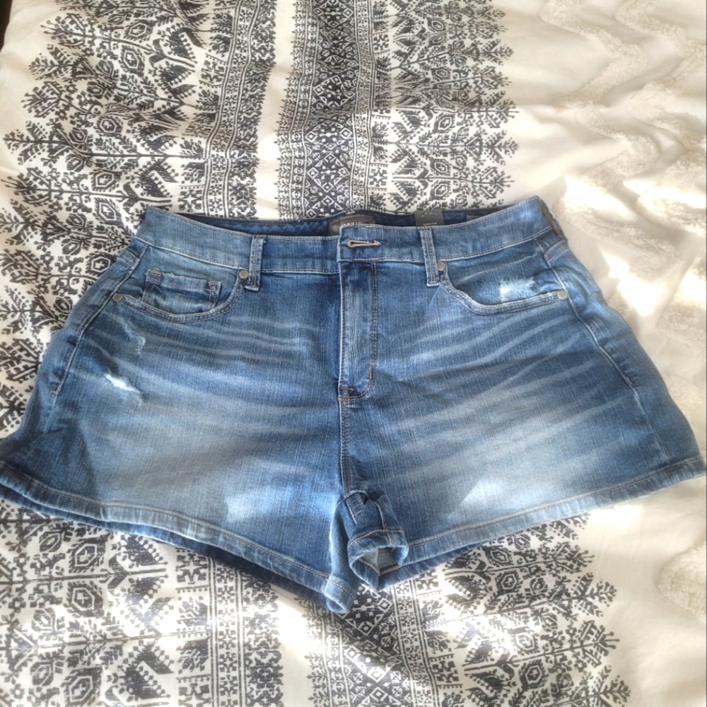 NWT Torrid size 10 denim shorts